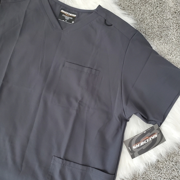 New! Skechers by Barco 3 Pocket Sport V-Neck  with welt Scrub Top size Xlarge. C - Picture 2 of 7